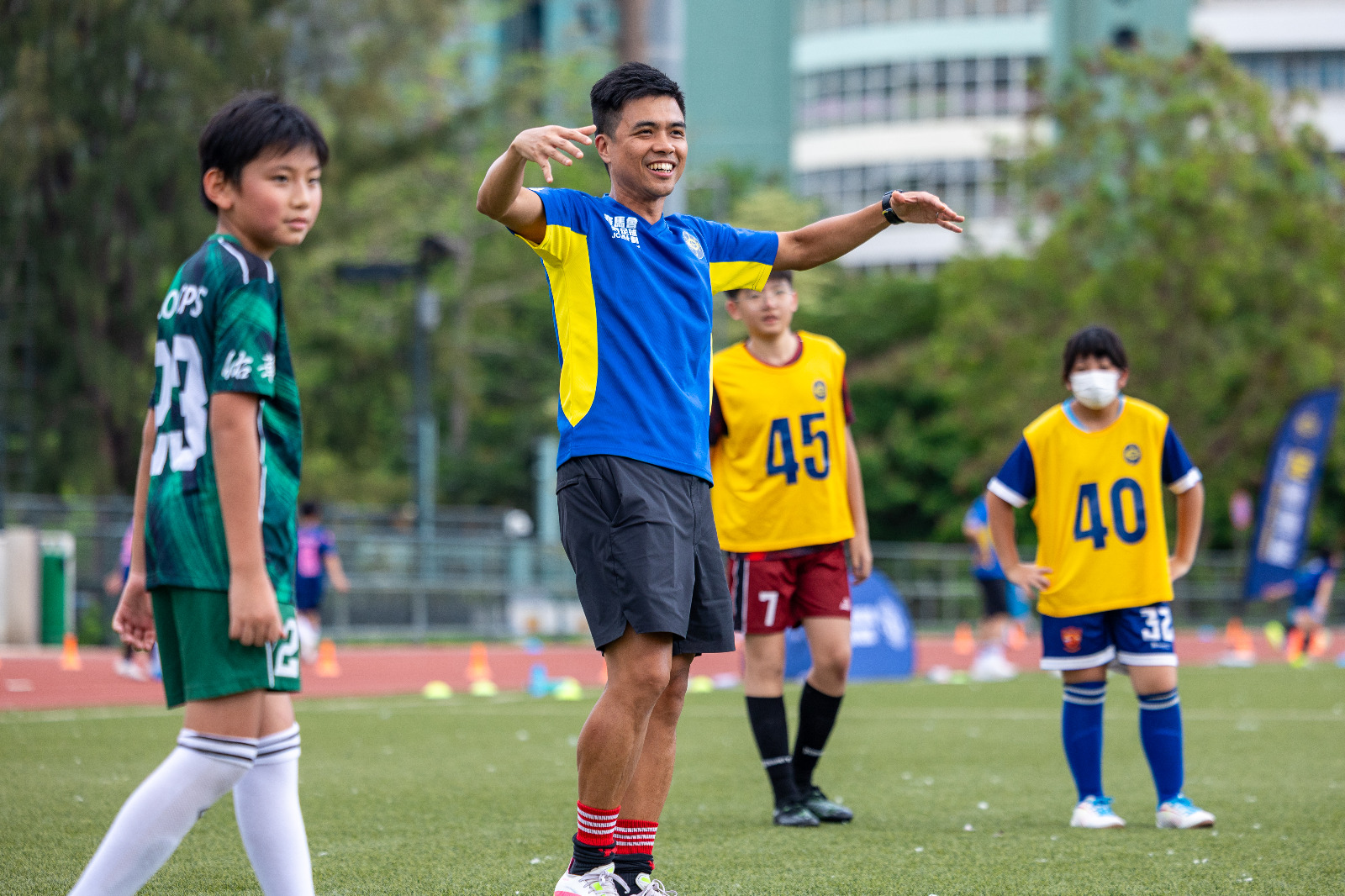 “Re-graduation” of teachers and coaches