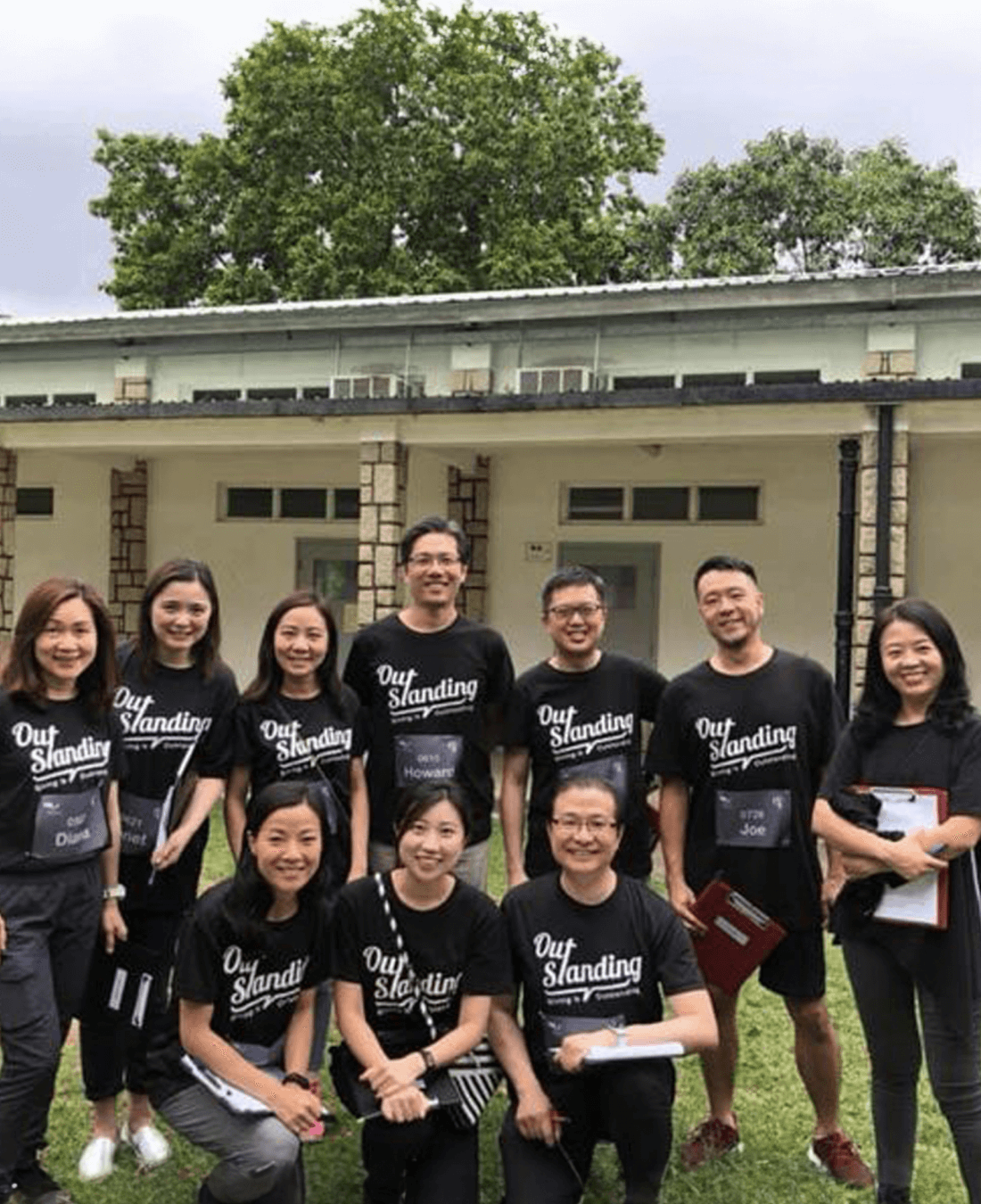 Anissa Wong charity volunteer art